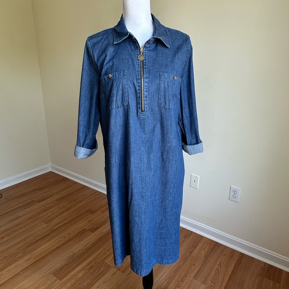Ann Klein || Woman’s blue Denim Blue Shirt Dress size 12